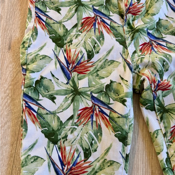 Truth and Theory Skinny Jeans - Picture 1 of 4